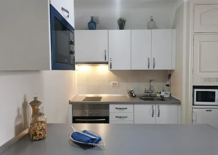 Rocas Del Mar Costa del Silencio